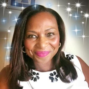 Meet your Posher, Vivian